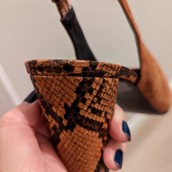 Mango Faux Snakeskin Suede Slingback Heels Size US 9.5 Cognac - Picture 10 of 15